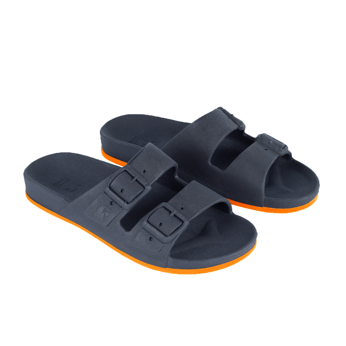 sandales Cacatoes Kids Brasilia bleu marine et orange : parfaites pour un look fun et coloré quand il fait beau ! Elles sont confortables et super pour s'amuser pendant les vacances
