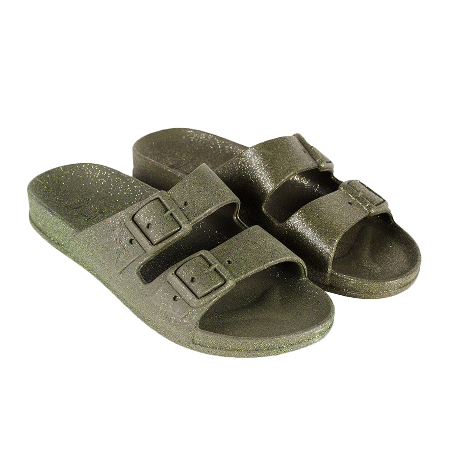 Sandales Cacatoès Carioca Dark Kaki, vue à 3/4, style moderne et confortable, parfaites pour un look décontracté et tendance.