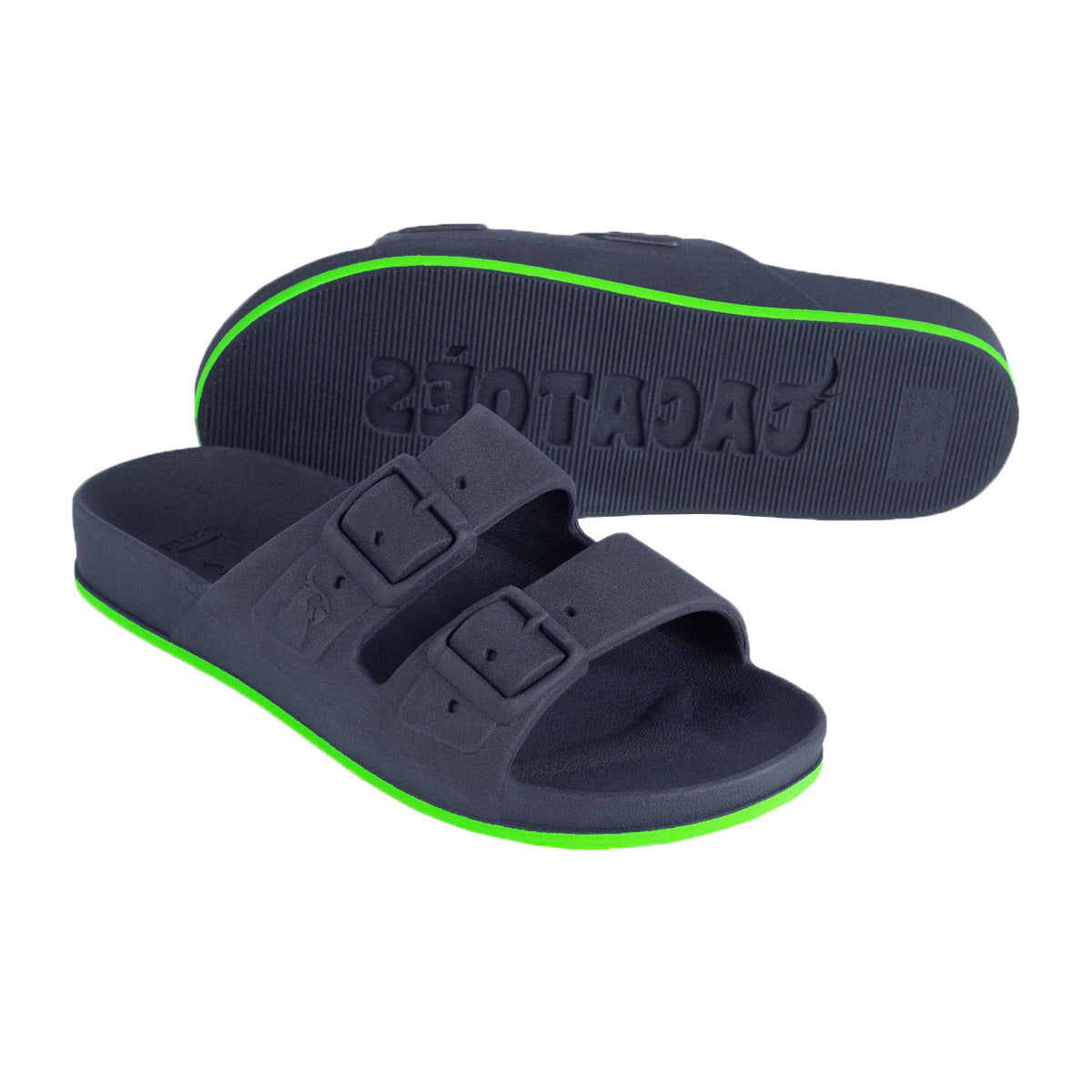 sandales Cacatoes Brasilia bleu marine et vert : parfaites pour un look fun et coloré quand il fait beau ! Elles sont confortables et donnent un style super joyeux à tes pieds