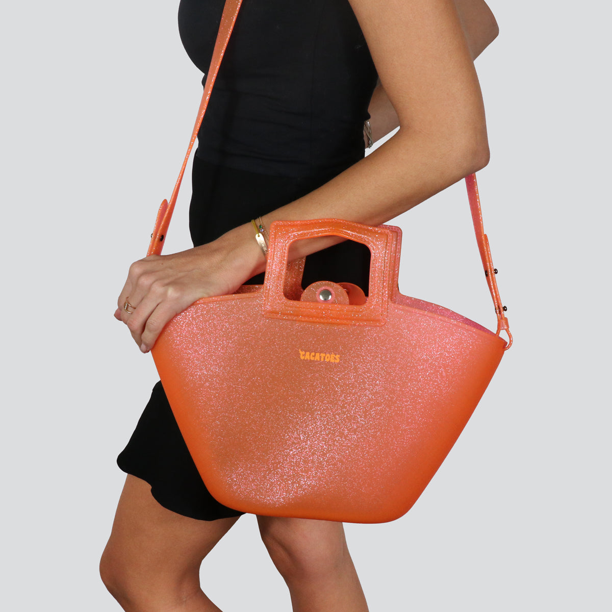 Sac Marisco, transparent avec détails corail, de la marque Cacatoes