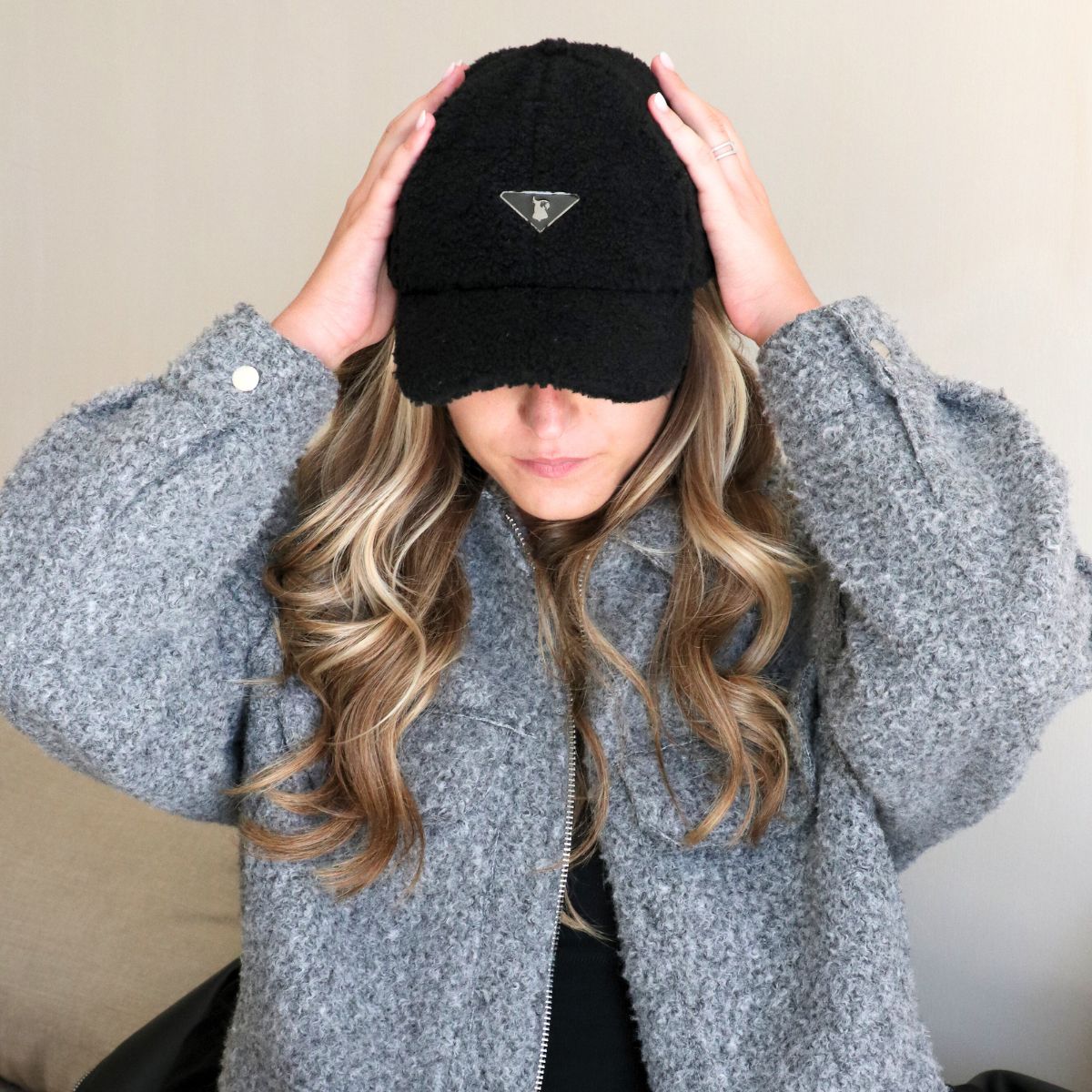 OLEA SNOW - BLACK